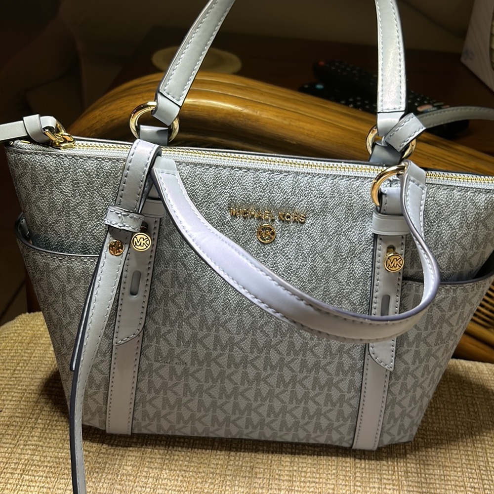 NWT Michael Kors purse short & long strap.. - Picture 11 of 12
